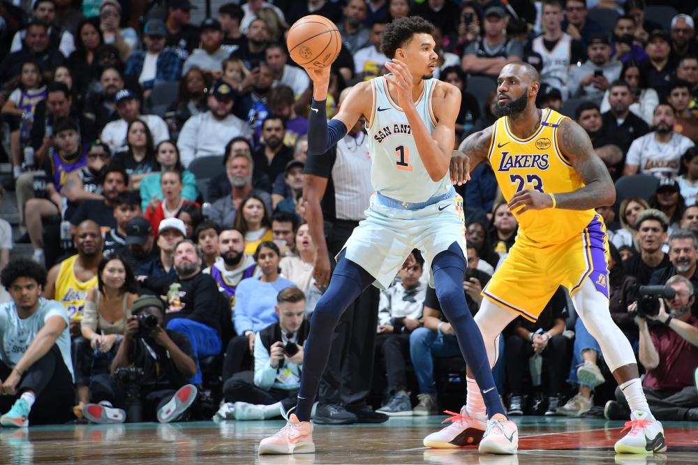 离不开她对 离不开她对