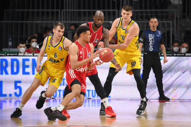 比赛充满了 比赛充满了