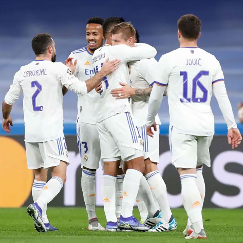 德甲赛场的 德甲赛场的